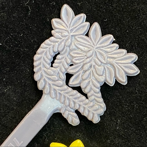 Vintage 60’s-70’s, JAL, Japan Air Lines Stirrer Sticks/Swizzle Stick Yellow Gray - Picture 4 of 10